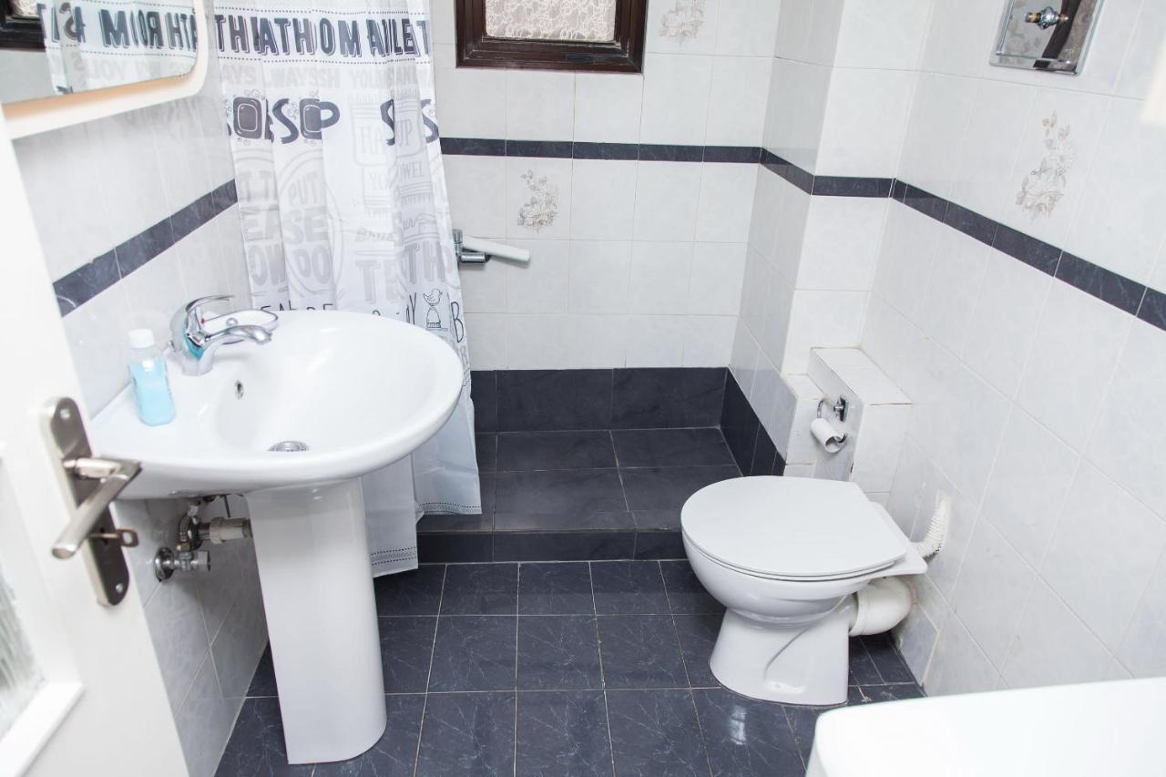 Modern Apt In Heart Of Paleo Faliro! Appartement Athene Buitenkant foto